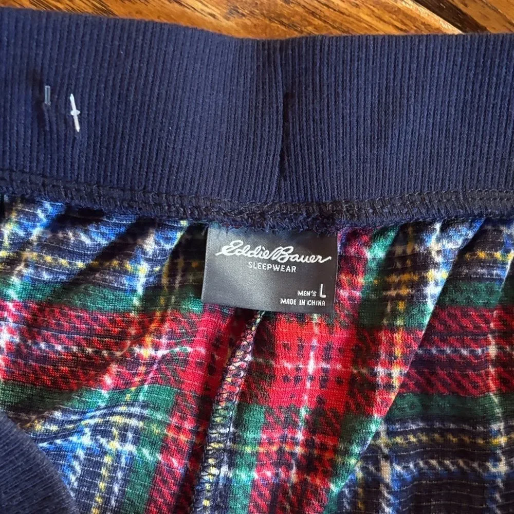 Eddie Bauer Red Plaid Reindeer Pajama Set - Picture 6 of 10